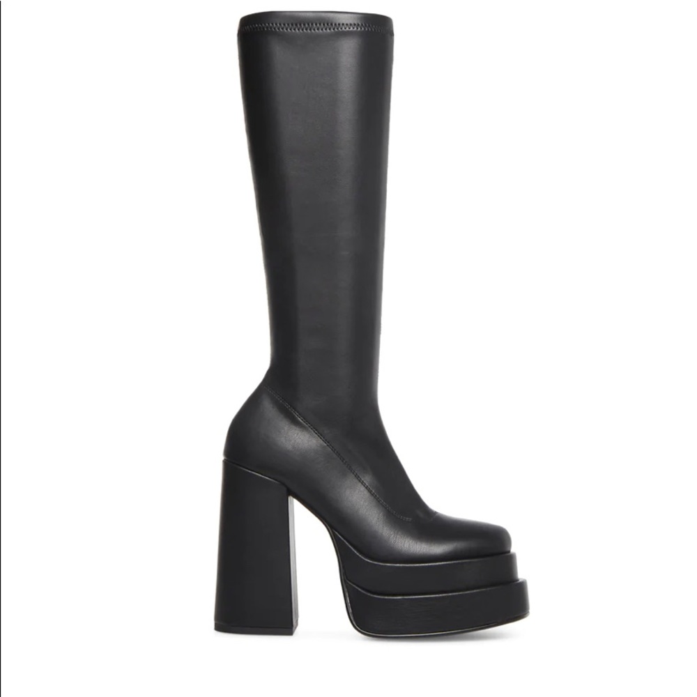 Steve Madden Cypress Black Platform Boots